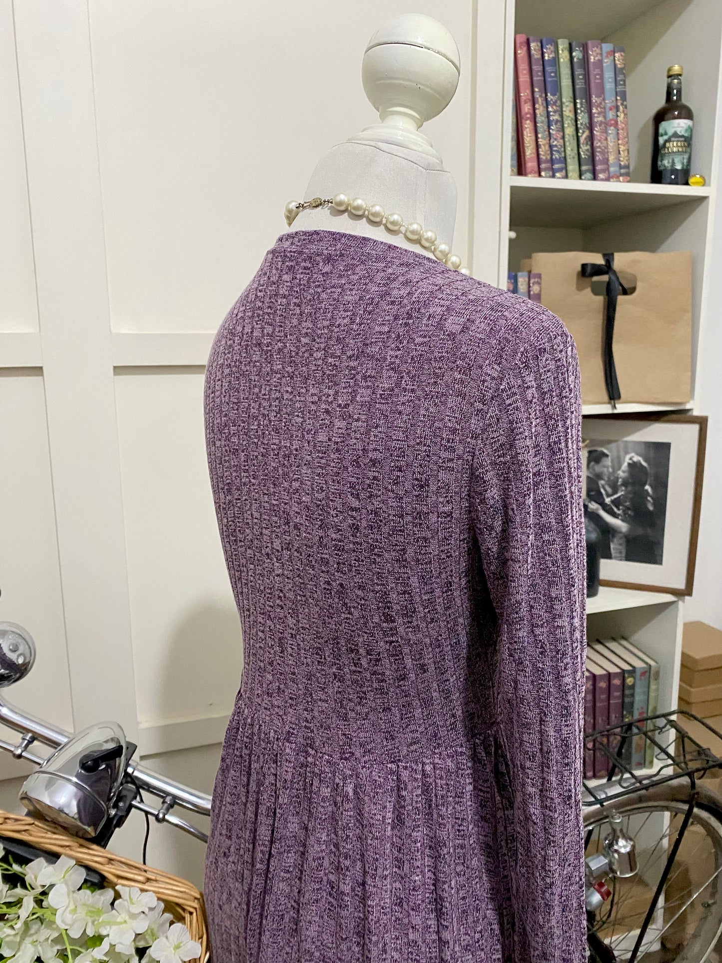Vestido corto línea A púrpura polvoriento manga larga